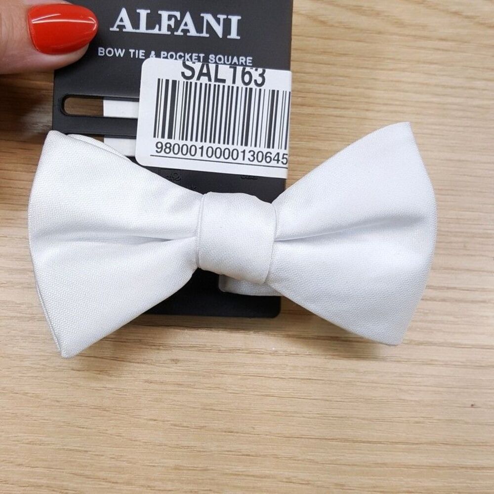 ALFANI Mens Bow Tie Solid White Satin Pre-Tied